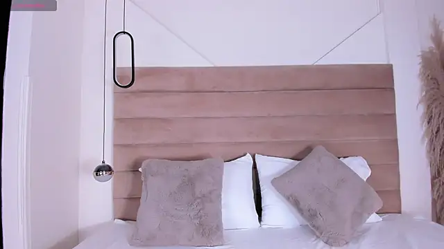 AteneaSweety online show from April 2026 01:58:02 PM