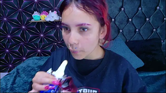 Megam white online show from April 2026 01:47:01 PM