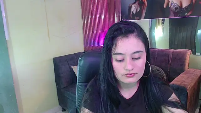 Snapshot of gabriela_tm1 chatting on May 2026 02:14:02 PM gabriela tm1 online show from May 2026 02:14:02 PM