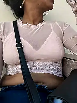 AngelicaStorms online show from April 2026 03:18:02 PM