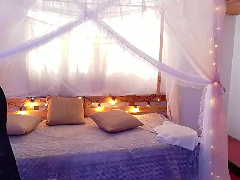 ZoeCute20 online show from April 2026 08:01:02 PM