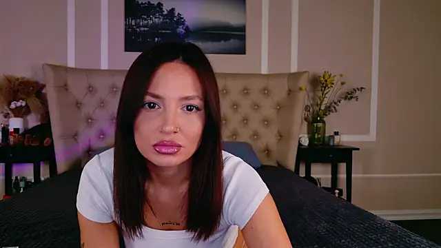 Alexa Stain online show from April 2026 08:42:01 PM