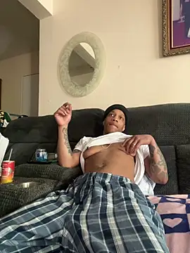 PHAT FTM KLIT87 online show from April 2026 01:17:02 PM