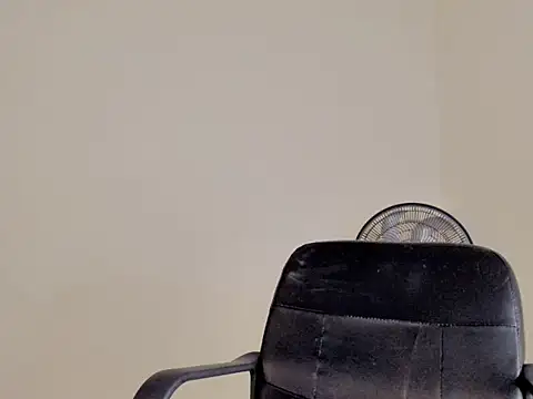 Lunita Sweett online show from April 2026 03:08:01 PM