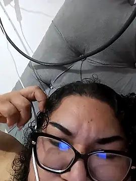 kiroshy online show from April 2026 06:57:02 PM