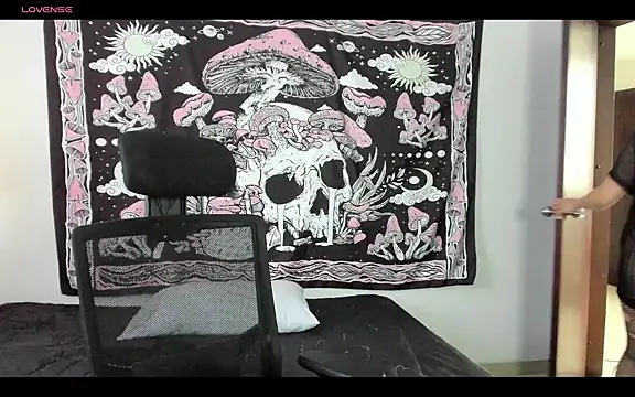 ValentinaXXX  online show from April 2026 09:39:33 PM