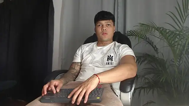 Pedro x777 online show from April 2026 05:05:01 AM