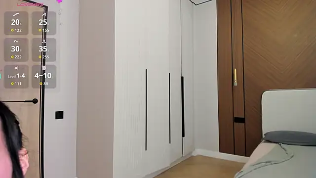 Takanasin online show from April 2026 11:29:01 AM