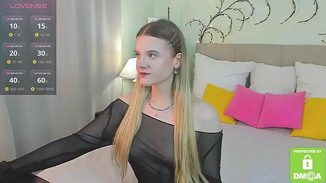 Snapshot of Emma_peach chatting on June 2026 07:42:02 AM Emma peach online show from June 2026 07:42:02 AM
