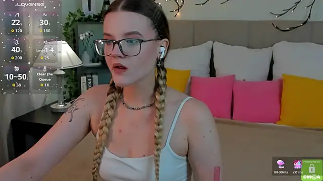 Snapshot of Emma_peach chatting on July 2026 07:36:01 AM Emma peach online show from July 2026 07:36:01 AM
