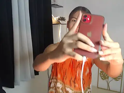 Zain Moore online show from April 2026 02:29:01 PM