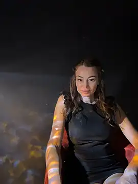 Sindy Mindy  online show from April 2026 05:01:02 PM