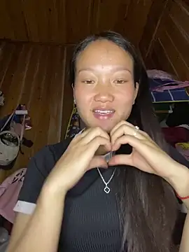 Jolinie online show from March 2026 04:46:01 AM