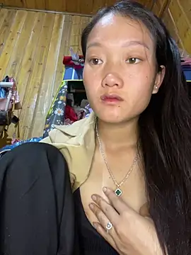 Jolinie online show from April 2026 01:10:02 PM