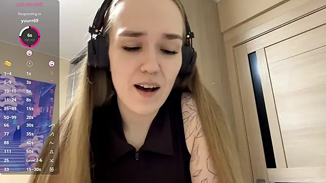 DenitaSpace online show from April 2026 02:46:02 PM