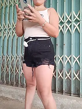 Snapshot of sena_baby chatting on June 2026 12:15:02 AM sena baby online show from June 2026 12:15:02 AM