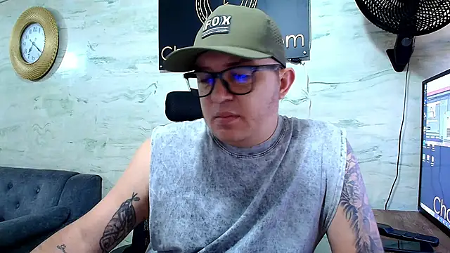 maximo daddy online show from May 2026 12:21:01 PM