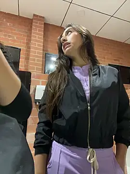 Amber rosse outdoors online show from April 2026 12:10:01 AM