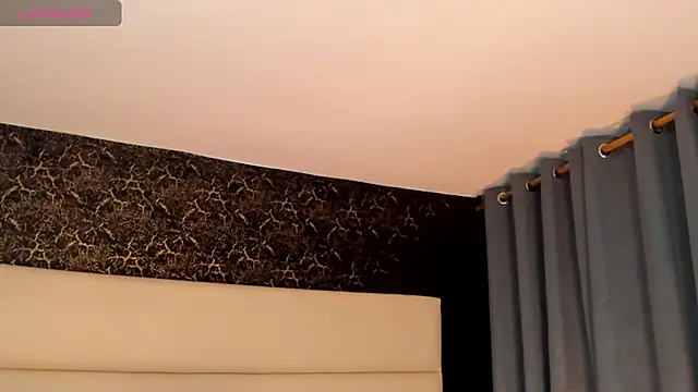 Thomzeus online show from March 2026 02:51:01 PM