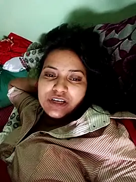 Diyagupta26 online show from April 2026 04:32:02 AM