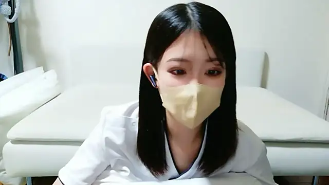 maya chan desu online show from March 2026 03:12:01 AM