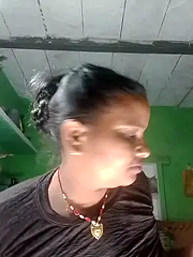Snapshot of Shivani09900 chatting on July 2026 07:41:02 PM Shivani09900 online show from July 2026 07:41:02 PM