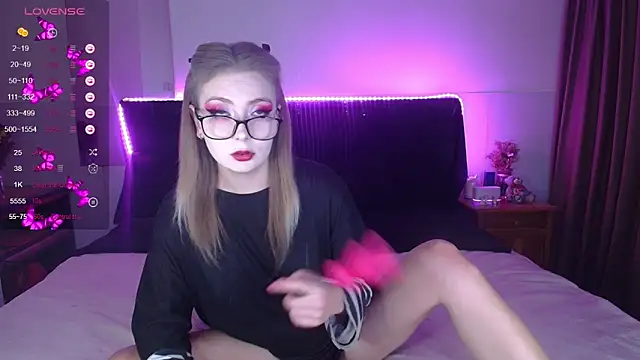 ammyska online show from May 2026 02:18:01 AM