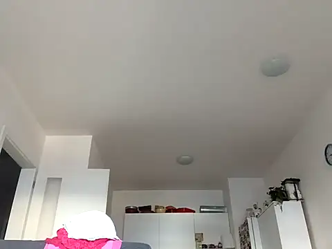 Jahudka47 online show from April 2026 07:20:01 AM