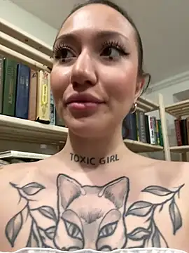 SaintSquirt online show from April 2026 09:48:01 AM