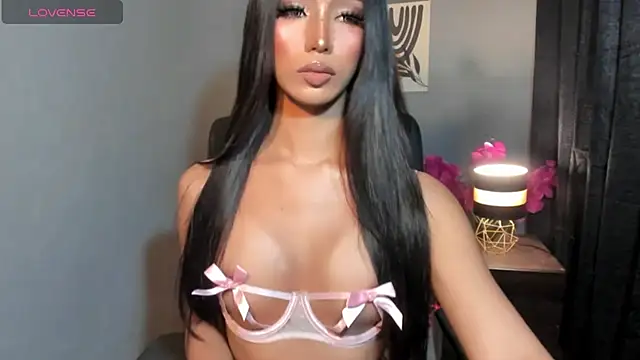 xEllaineCumsLotx online show from April 2026 08:37:01 AM