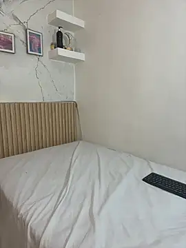 Sami Loveee  online show from April 2026 06:19:02 AM