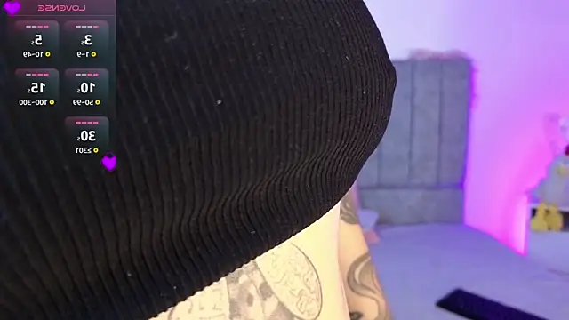 Luna Blooms online show from April 2026 11:48:01 AM