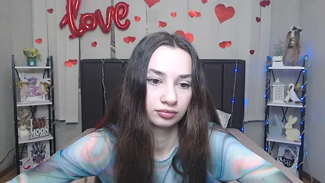 Je55icaBreeze online show from April 2026 04:38:02 AM