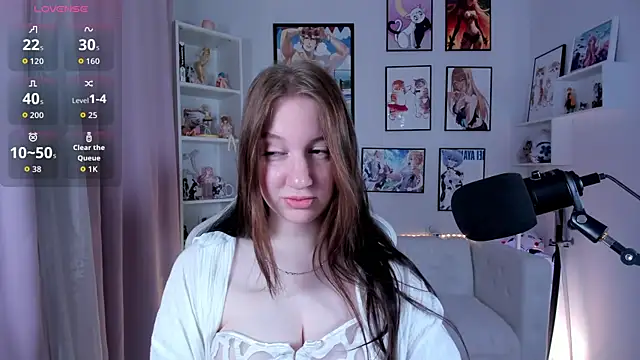 Elisabeth Binder online show from May 2026 03:35:02 AM
