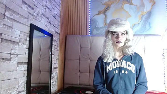 maia grace online show from April 2026 05:01:02 AM