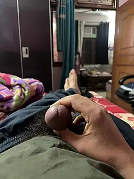 SingleBoy66666 online show from April 2026 04:15:02 PM