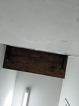 Crossroads5214 online show from April 2026 07:58:01 PM