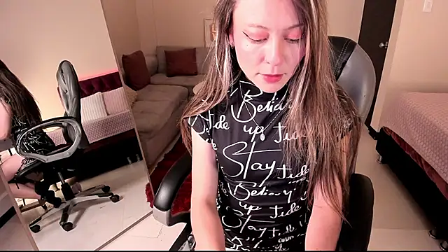 Marilyn rosse   online show from April 2026 01:12:01 PM