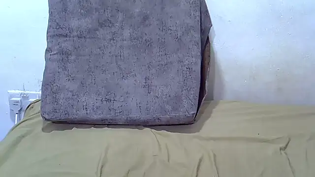 Sexxy Peach online show from April 2026 12:11:02 AM