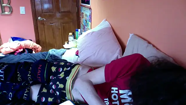 Teddy4420 online show from March 2026 02:45:01 PM