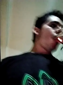 Snapshot of Gabriel_leon33 chatting on May 2026 06:41:02 AM Gabriel leon33 online show from May 2026 06:41:02 AM