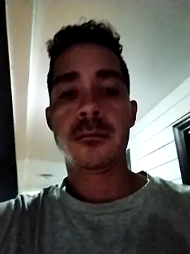 Snapshot of Gabriel_leon33 chatting on June 2026 03:48:02 AM Gabriel leon33 online show from June 2026 03:48:02 AM