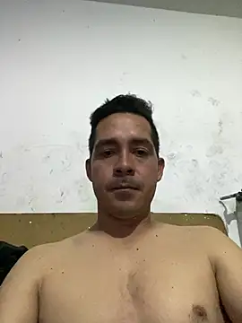 Snapshot of Gabriel_leon33 chatting on June 2026 05:59:01 AM Gabriel leon33 online show from June 2026 05:59:01 AM