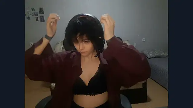 ShaynaLinley online show from April 2026 09:38:01 PM