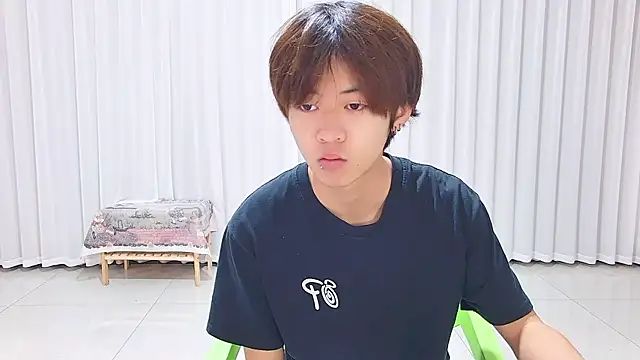 buding-001 online show from April 2026 11:35:01 AM