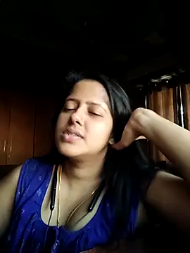 Snapshot of Aditi_sarkar chatting on May 2026 11:05:02 AM Aditi sarkar online show from May 2026 11:05:02 AM