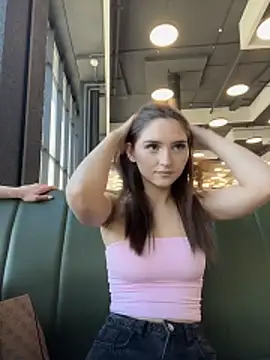 AnitaFly online show from March 2026 11:43:02 AM