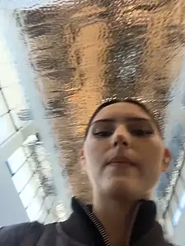 AnitaFly online show from April 2026 10:51:01 AM