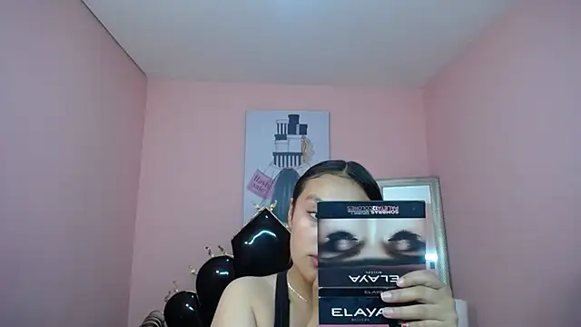 Celesstee xx online show from April 2026 01:40:01 PM