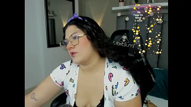 madison abril online show from April 2026 02:50:02 AM